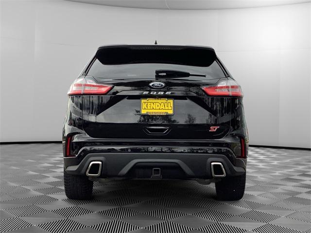 2022 ford edge st