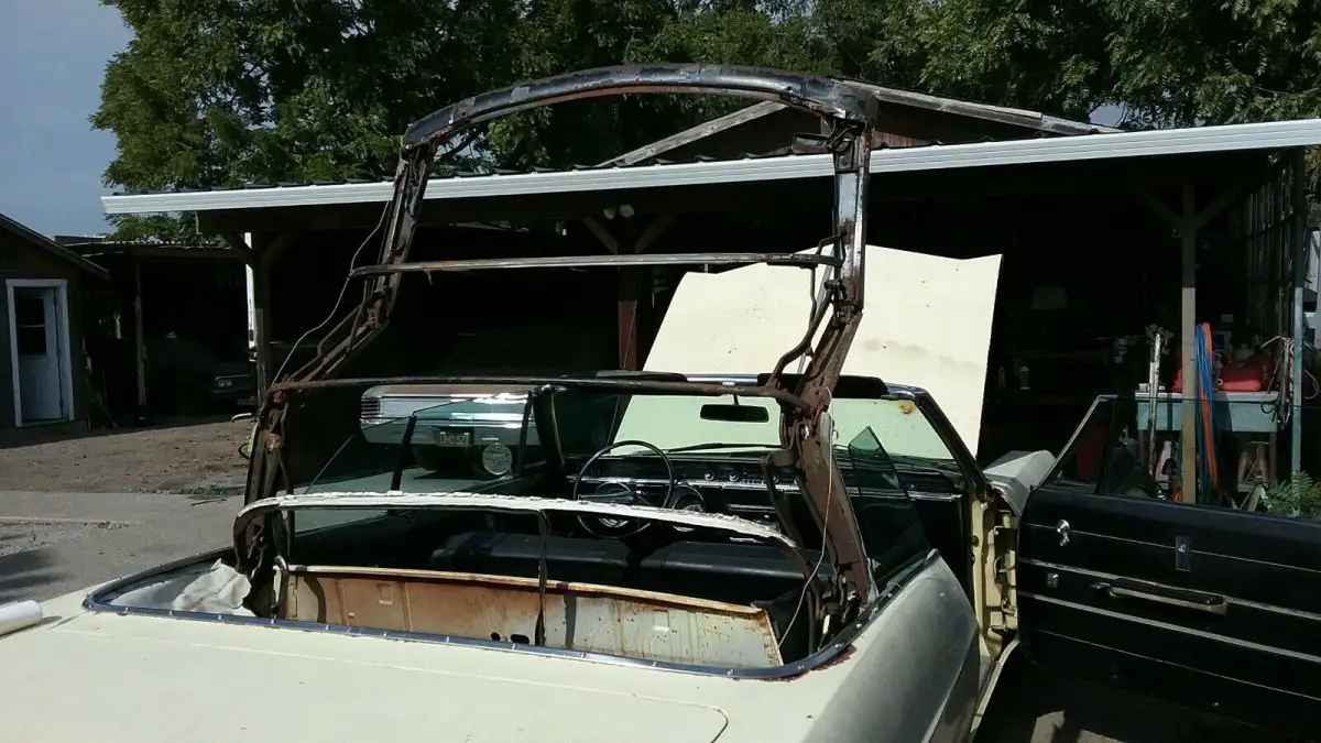 numbers matching convertible 445 buick wildcat power windows,seat,top tilt wheel