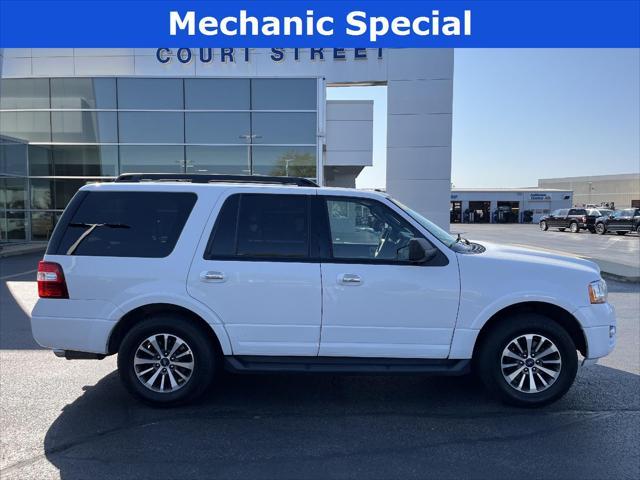 2017 ford expedition xlt