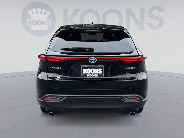 2021 toyota venza le