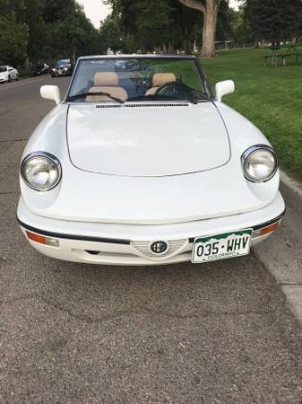 1991 alfa romero spider veloce 91k automatic runs great new rag top & new seats