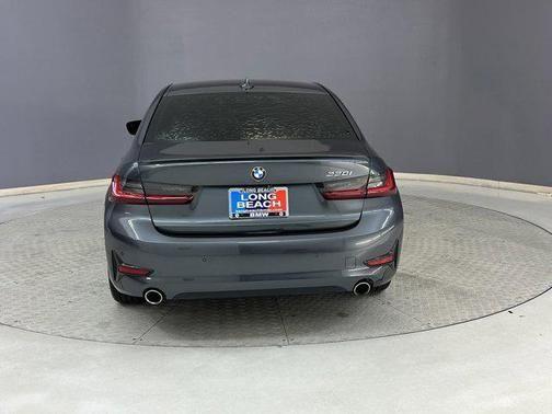 2022 bmw 330