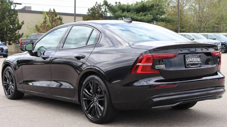 2024 volvo s60 recharge t8 plus black edition