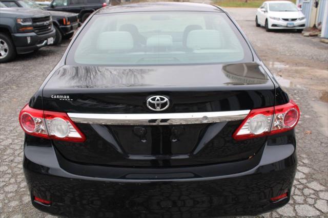 2011 toyota corolla le