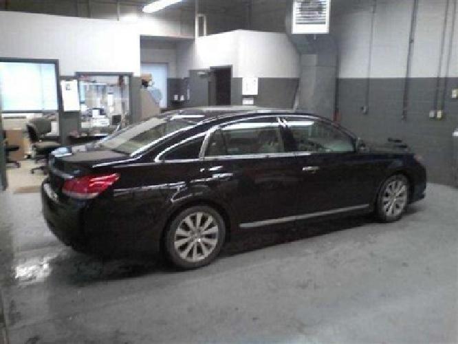 2011 toyota avalon sedan 4d in pittsburgh, pa