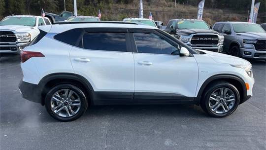 2021 kia seltos s