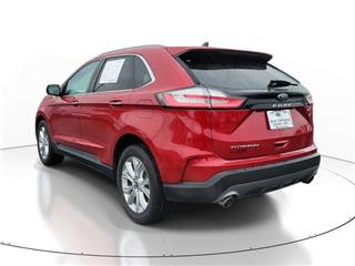 2021 Ford Edge titanium