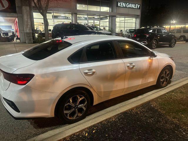 2021 kia forte lxs