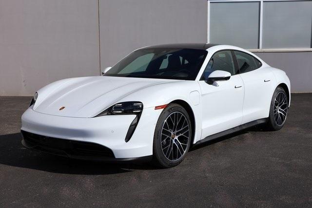 2023 porsche taycan base