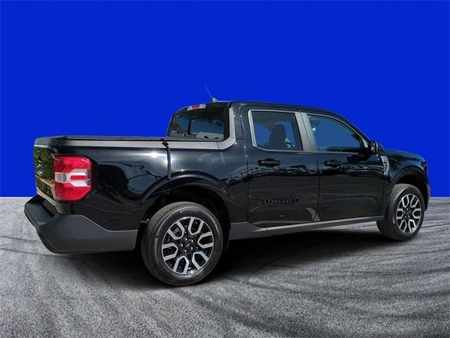 2023 ford maverick lariat
