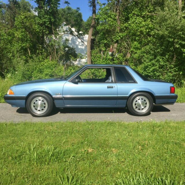 super clean, original, 1990 mustang coupe