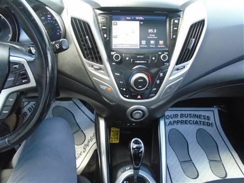 2017 hyundai veloster value edition