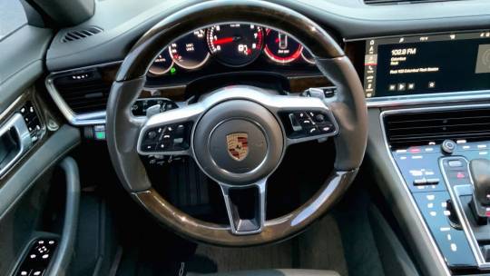 2018 Porsche Panamera