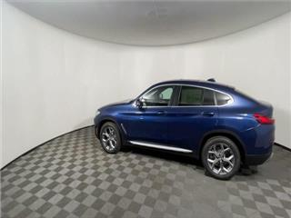 2025 BMW X4 xdrive30i