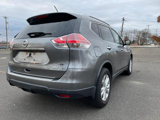 2016 nissan rogue sv