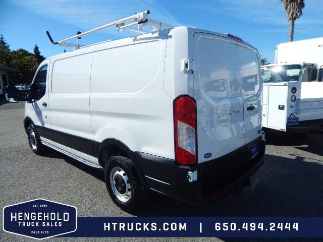 2020 ford transit-250 base