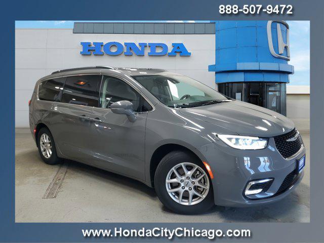 2022 chrysler pacifica touring l