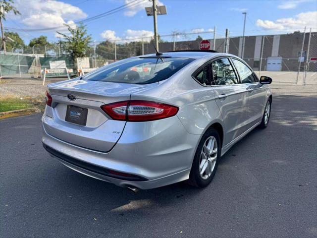 2015 ford fusion se