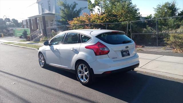 2014 ford focus titanium