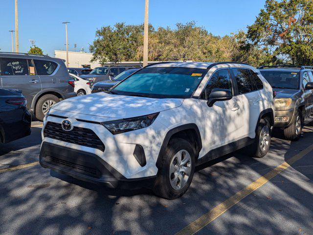 2021 toyota rav4 le