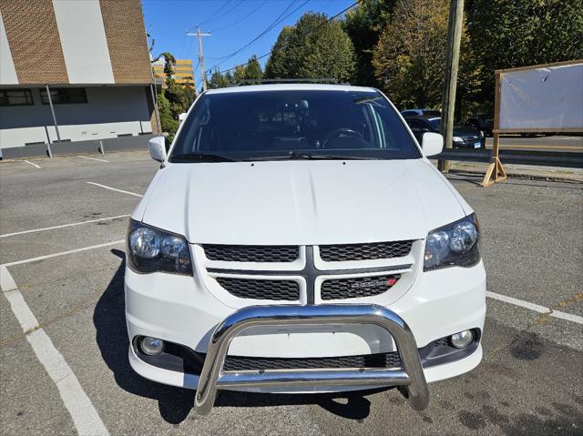 2018 dodge grand caravan gt