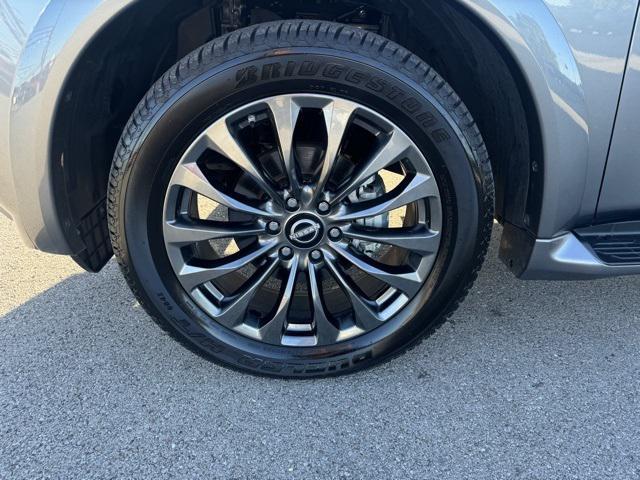 2023 nissan armada platinum