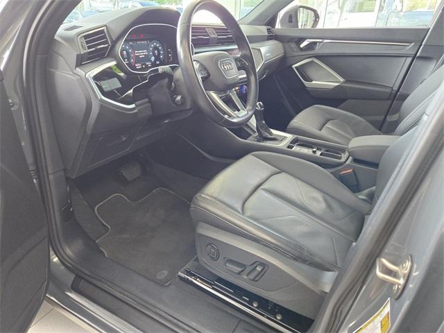 2022 audi q3 40 premium