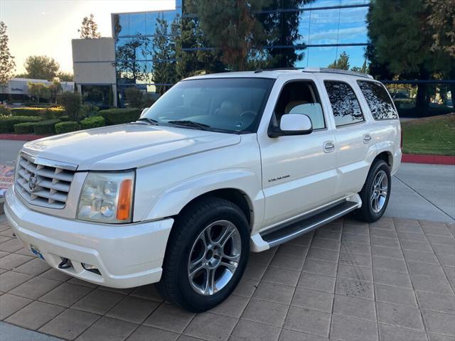 2003 cadillac escalade base