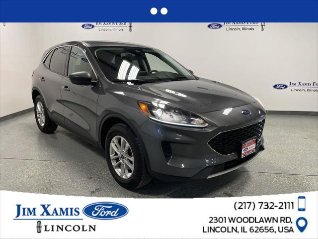2022 ford escape se