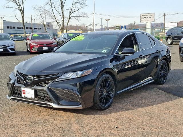 2022 toyota camry xse