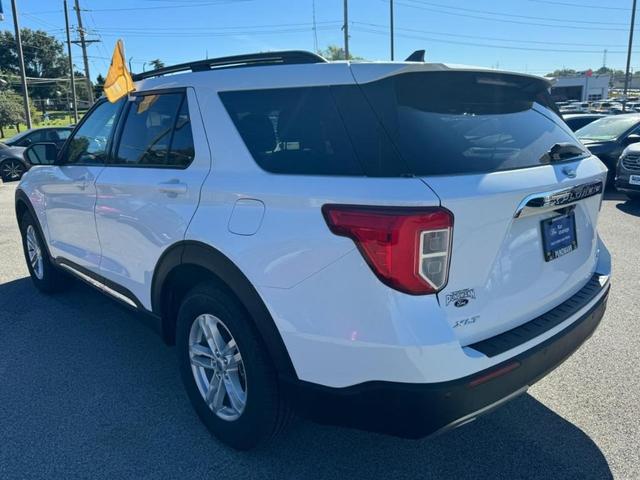 2021 ford explorer xlt