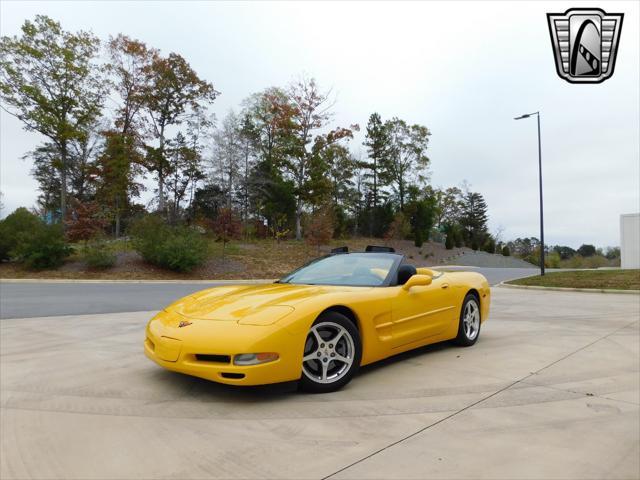 2000 chevrolet corvette base