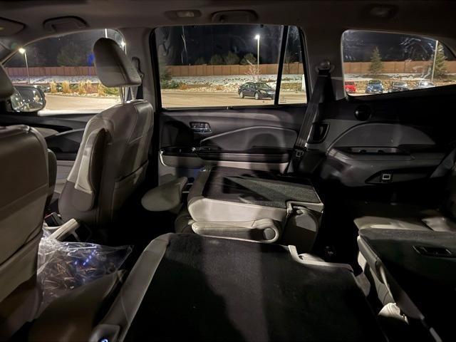2019 honda pilot elite