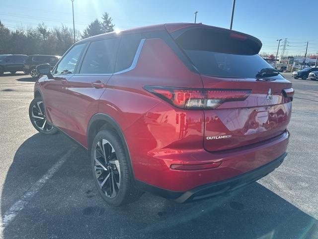 2022 mitsubishi outlander es