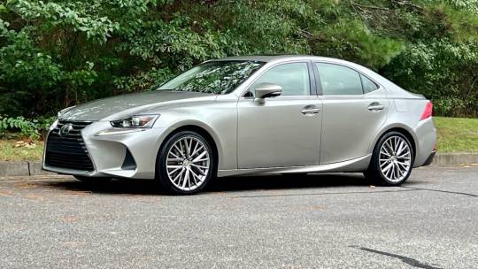 2017 Lexus IS