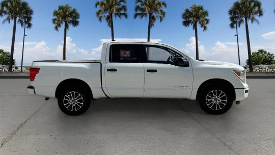 2023 Nissan Titan