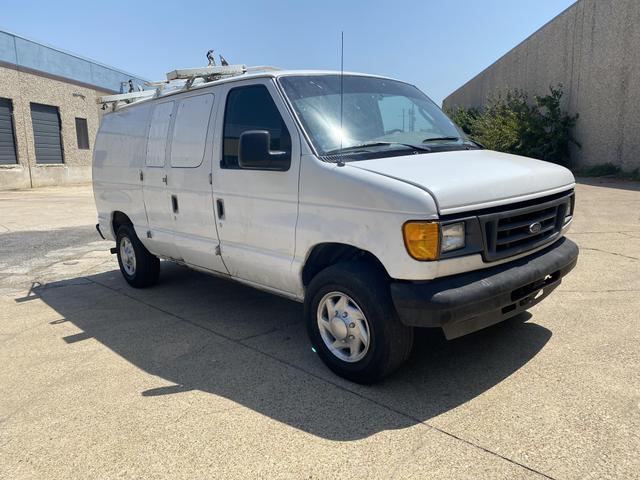 2005 ford e250 base