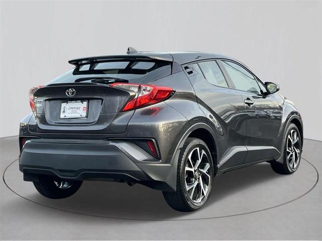 2021 toyota c-hr xle