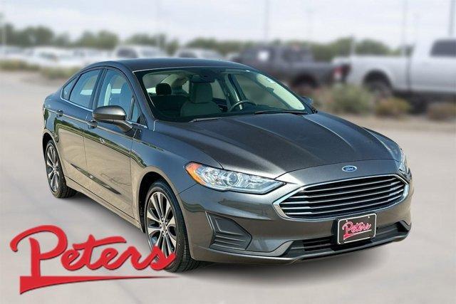 2020 ford fusion se