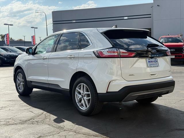 2021 ford edge sel