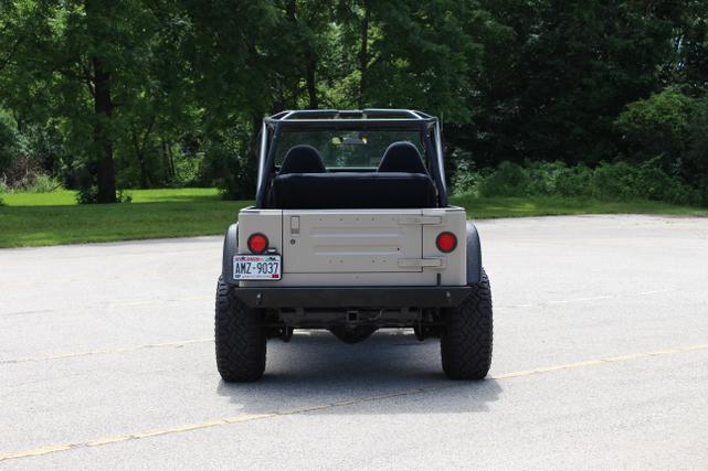 2002 jeep wrangler sahara