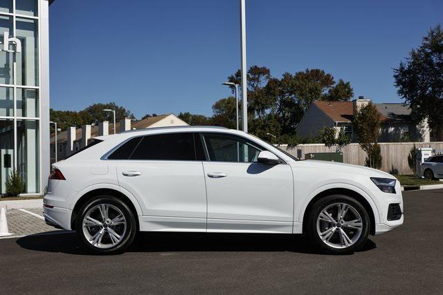 2023 audi q8 55 premium plus