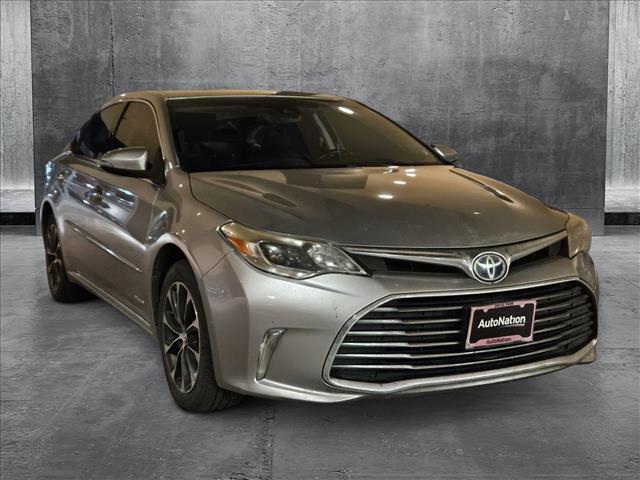 2018 toyota avalon hybrid xle premium