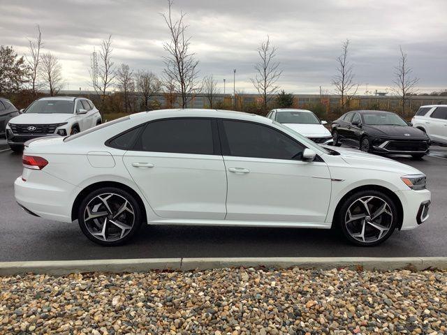 2020 volkswagen passat 2.0t r-line