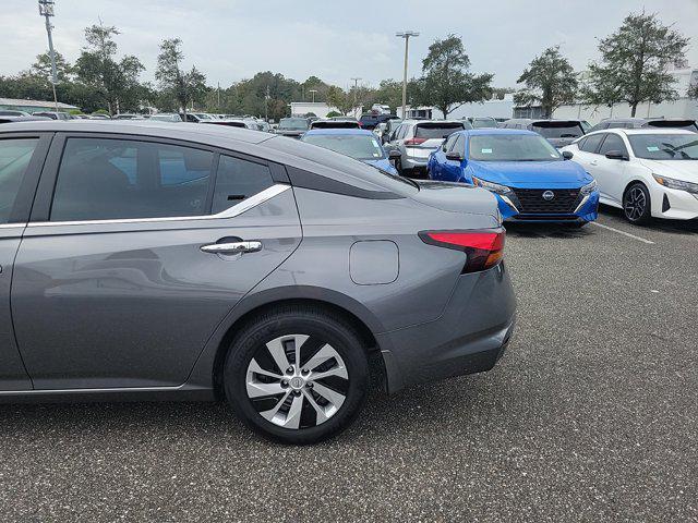2024 nissan altima s fwd