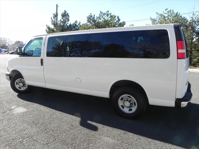 2014 chevrolet express 3500 lt