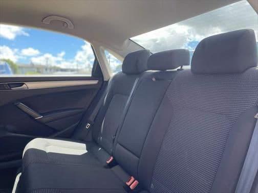 2017 volkswagen passat 1.8t s in wahiawa, hawaii