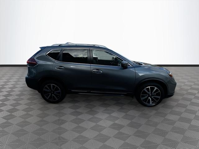 2020 nissan rogue sl