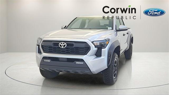 2024 toyota tacoma trd off-road