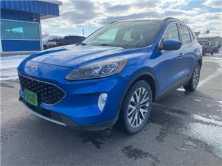 2020 Ford Escape titanium